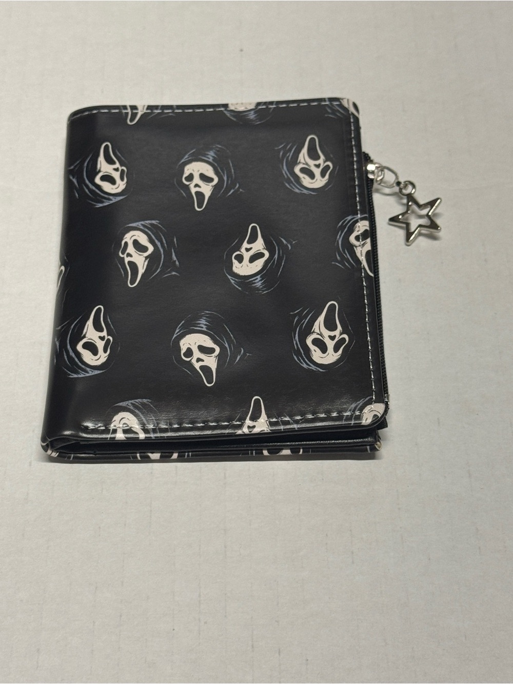 Ghost face Scream Killer Wallet Zipper NWT